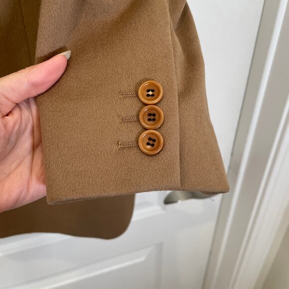 Armani Collezioni 100% Cashmere Blazer Jacket Camel Tan Barney's NY Career 10 M - Picture 7 of 8
